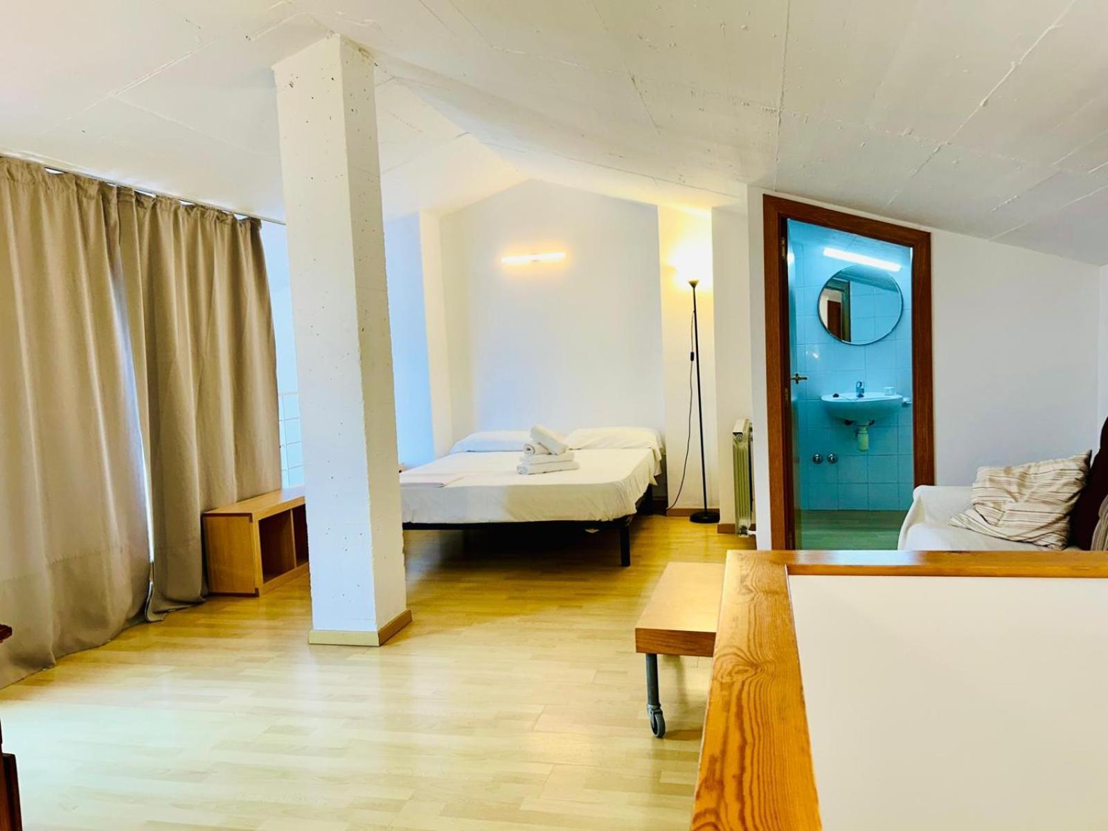 Apartaments Ample Port Marina Palamos Bagian luar foto