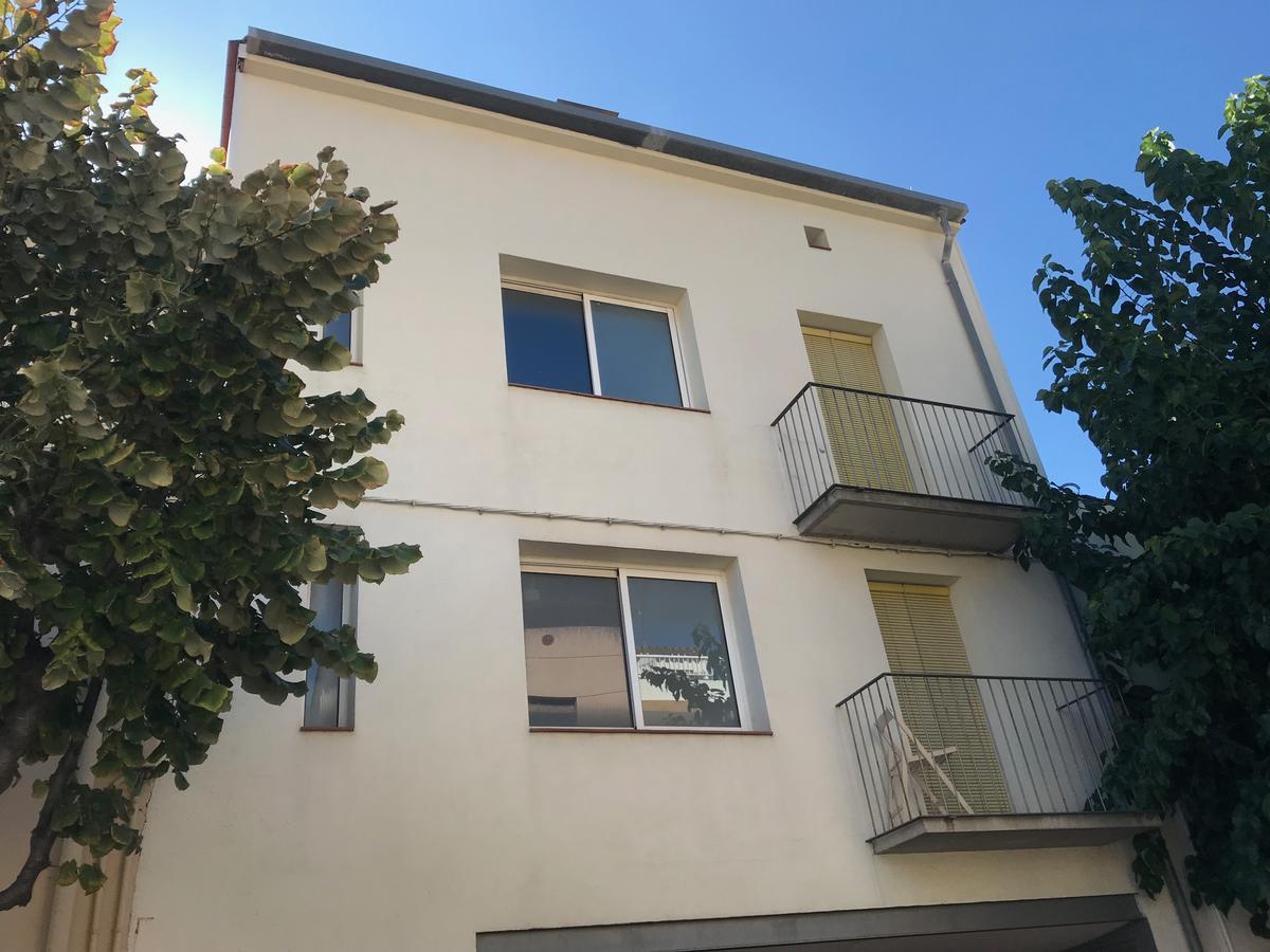 Apartaments Ample Port Marina Palamos Bagian luar foto